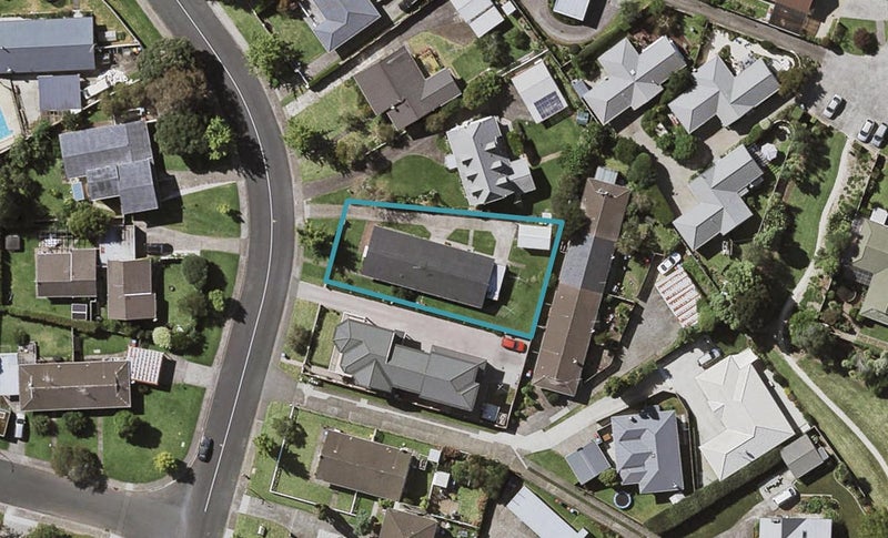2/55 Celtic Crescent, Ellerslie, Auckland - Carousel 1