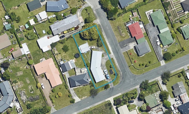 10 Ngahu Street, Fairy Springs, Rotorua - Carousel 1