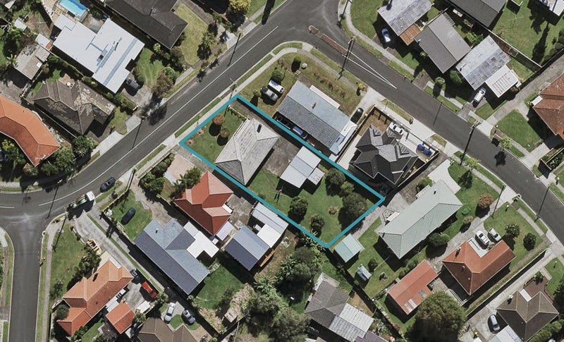 17 Buckingham Crescent, Manukau, Auckland - Carousel 1