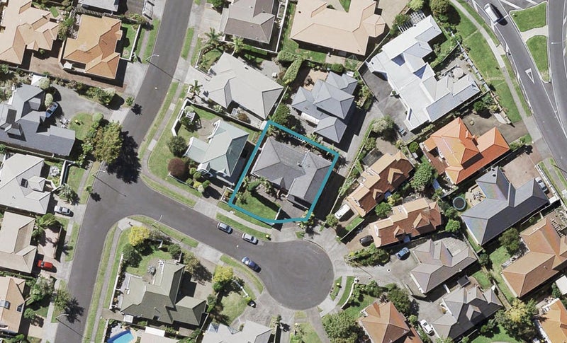 6 Dunn Place, Farm Cove, Auckland - Carousel 1