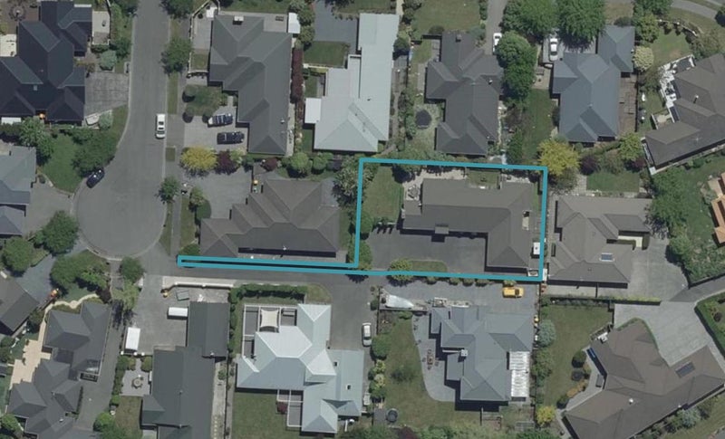 5 Hemsworth Mews, Casebrook, Christchurch - Carousel 1