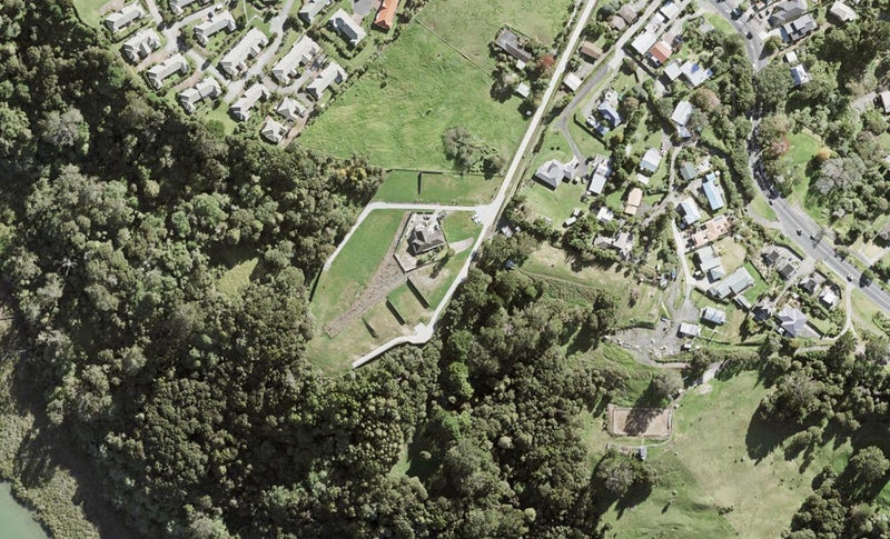 1A Ti Tree Lane, Stanmore Bay, Whangaparaoa - Carousel 1