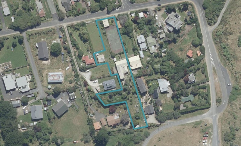38 Bay Road, Warrington, Waikouaiti - Carousel 1
