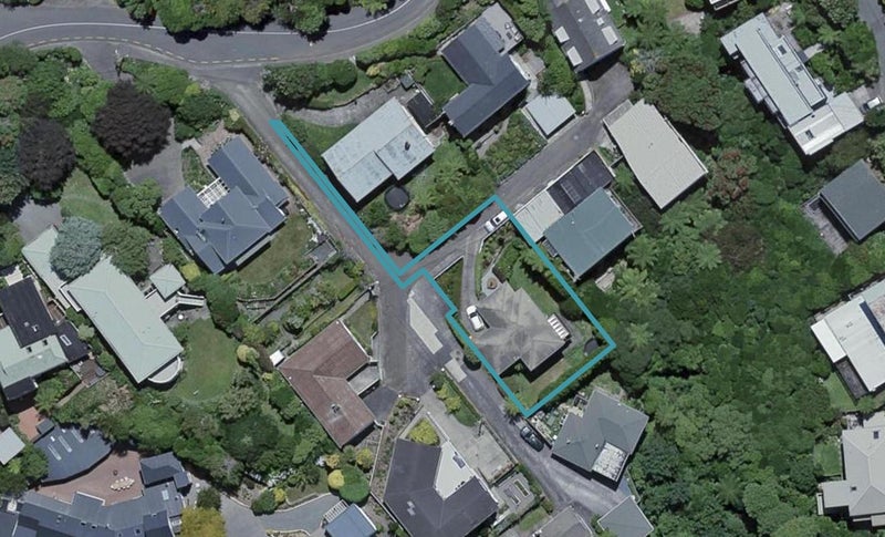 10 Tensing Place, Khandallah, Wellington - Carousel 1