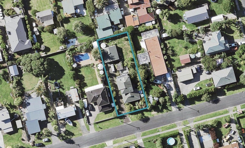 94 First View Avenue, Beachlands, Auckland - Carousel 1