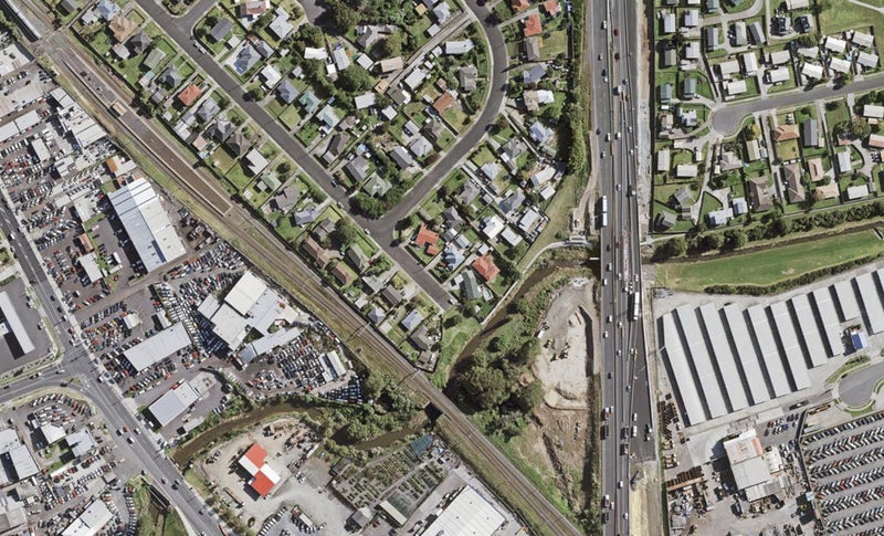 70 Ferguson Street, Manurewa East, Auckland - Carousel 1