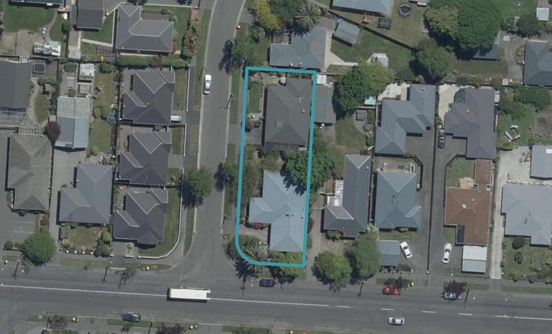 2 Hannah Place, Redwood, Christchurch - Carousel 1