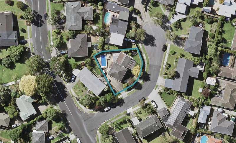 2 Stansfield Place, Sunnyhills, Auckland - Carousel 1