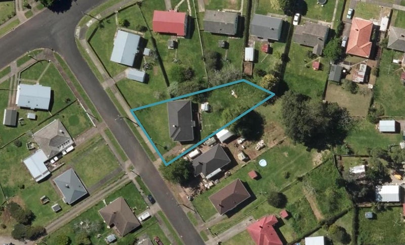 1 Brake Avenue, Otangarei, Whangarei - Carousel 1