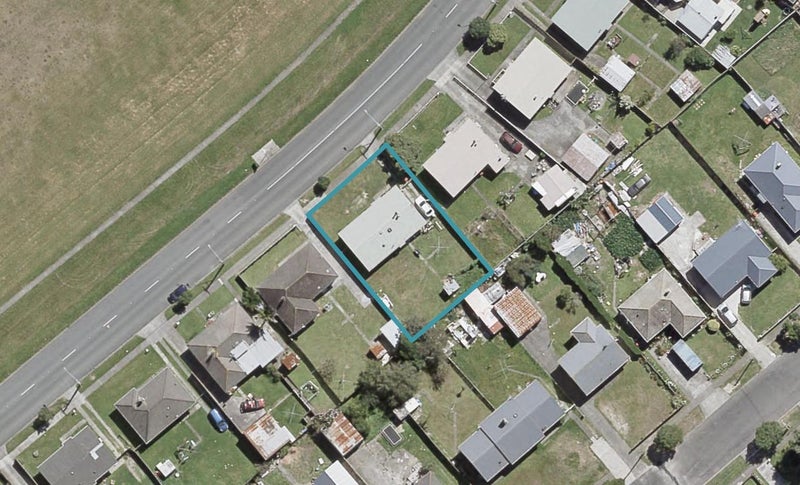 1240 Taita Drive, Taita, Lower Hutt - Carousel 1