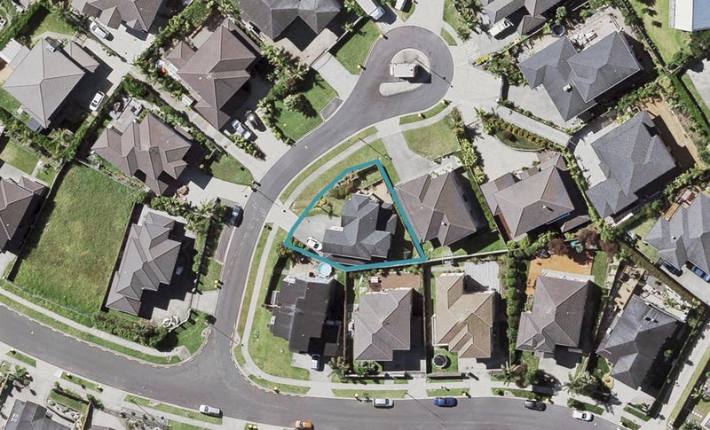 3 Melmore Place, Pinehill, Auckland - Carousel 1