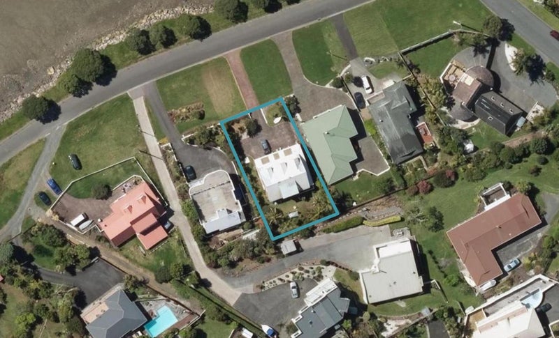 292 Beach Road, Onerahi, Whangarei - Carousel 1