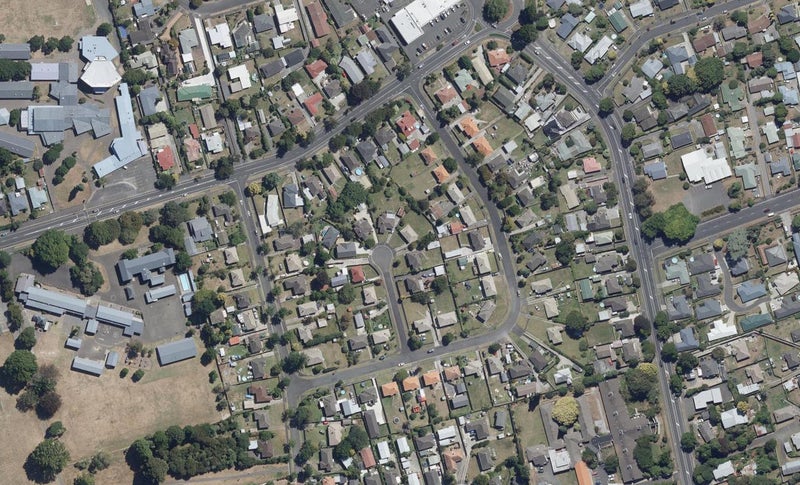 6 McPherson Place, Fairfield, Hamilton - Carousel 1