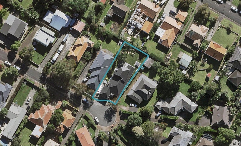 8 August Place, Greenlane, Auckland - Carousel 1