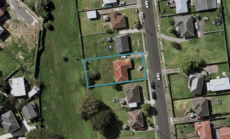 33 Hannah Road, Otara, Auckland - Carousel 1