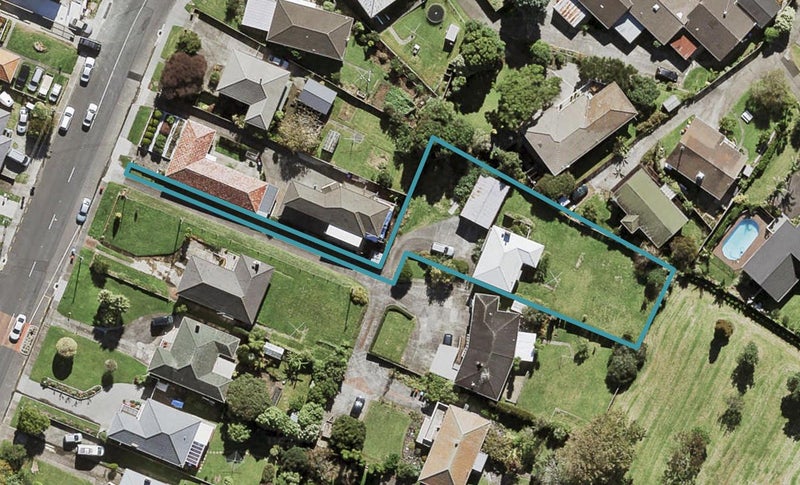 83 Olsen Avenue, Hillsborough, Auckland - Carousel 1
