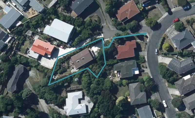 22 Truro Road, Camborne, Porirua - Carousel 1
