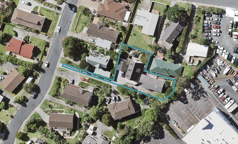 1/37 Catalina Crescent, Forrest Hill, Auckland - Carousel 1