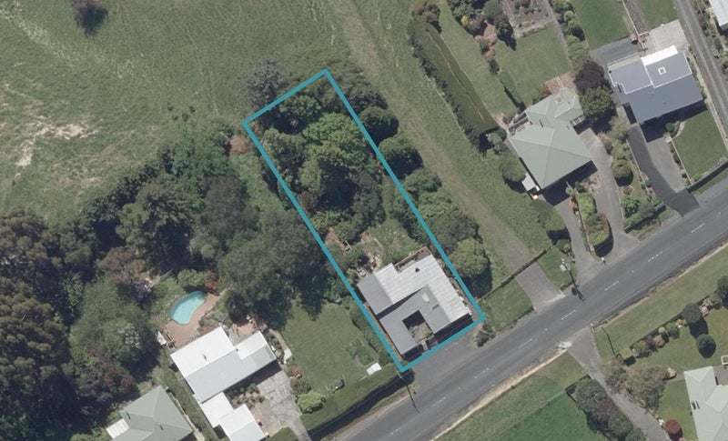 17 Chain Hills Road, Chain Hills, Dunedin - Carousel 1
