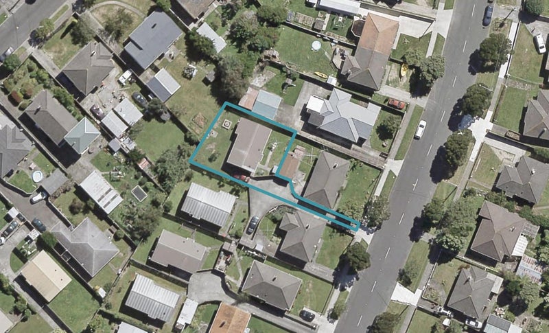 313A Oxford Terrace, Avalon, Lower Hutt - Carousel 1