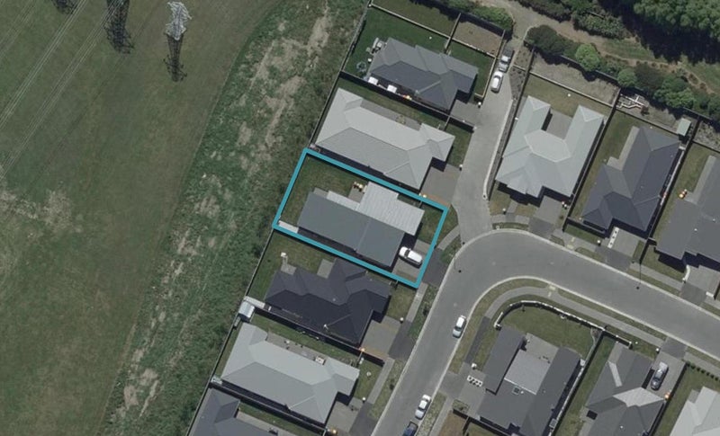 9 Davaar Crescent, Broomfield, Christchurch - Carousel 1