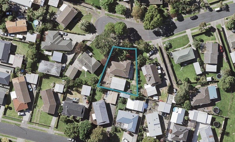 38 Lisa Rise, Half Moon Bay, Auckland - Carousel 1