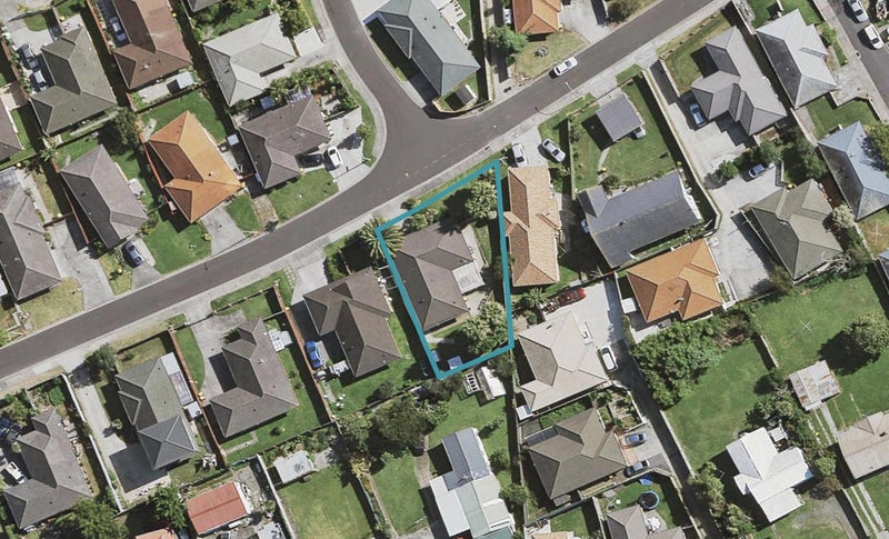 16 Pantera Way, Hillpark, Auckland - Carousel 1