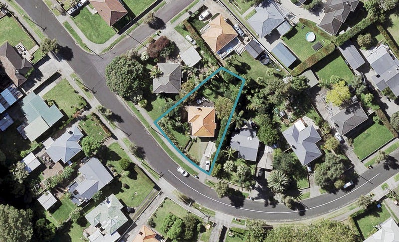 10 Sloane Street, Glen Innes, Auckland - Carousel 1