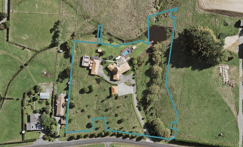 269 Bremner Road, Karaka, Papakura - Carousel 1