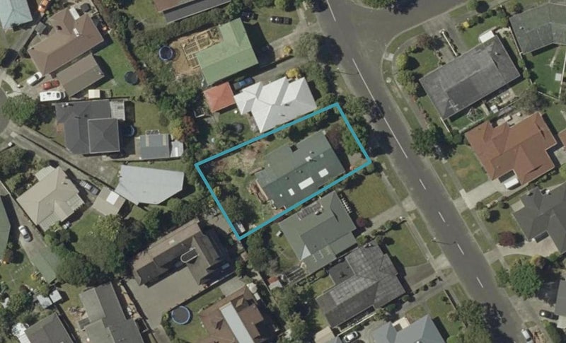 70 Wikiriwhi Crescent, Awapuni, Palmerston North - Carousel 1