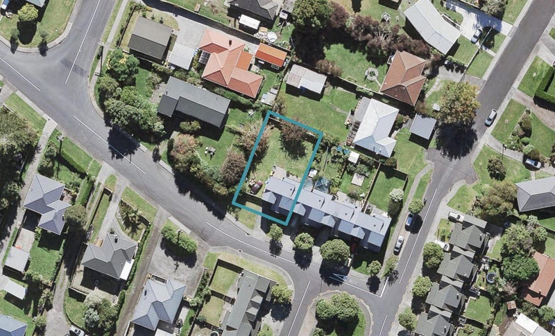 35 Kelman Road, Kelston, Auckland - Carousel 1
