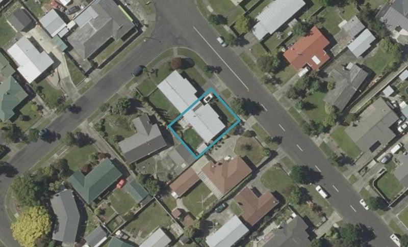 16 Langley Avenue, Milson, Palmerston North - Carousel 1