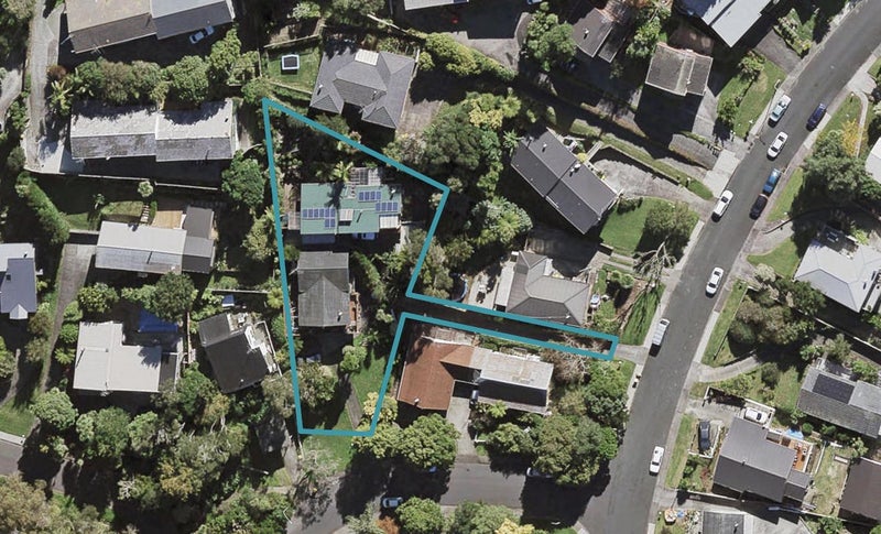 2/90 Mountbatten Avenue, Hillcrest, Auckland - Carousel 1