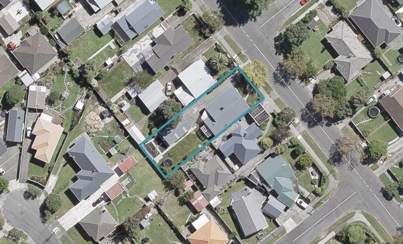 48 Birdwood Road, Waterloo, Lower Hutt - Carousel 1