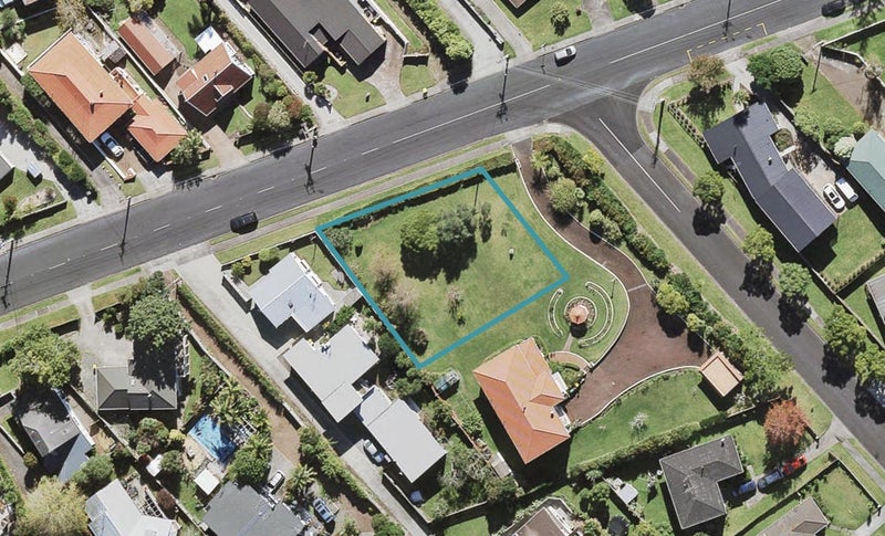 261 Royal Road, Massey, Auckland - Carousel 1