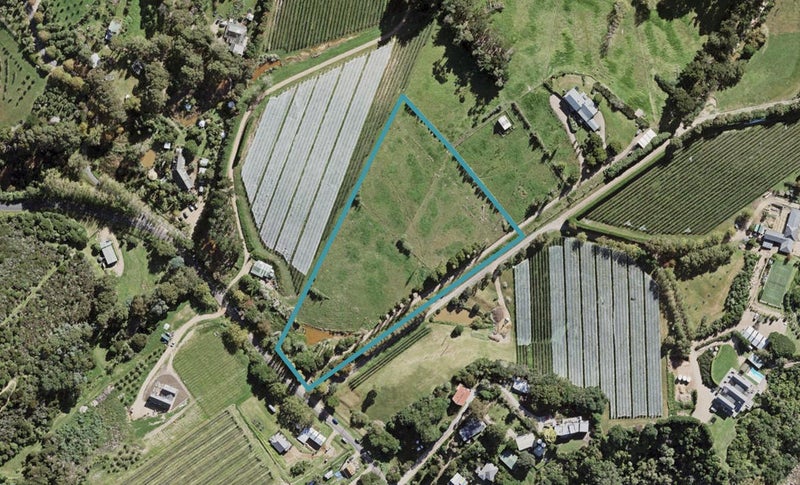 54A Korora Road, Oneroa, Waiheke Island - Carousel 1