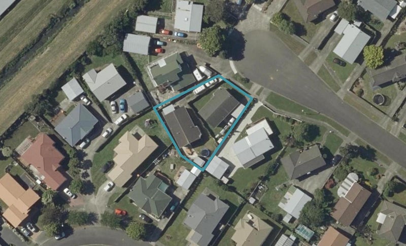 19 Cedar Grove, Highbury, Palmerston North - Carousel 1