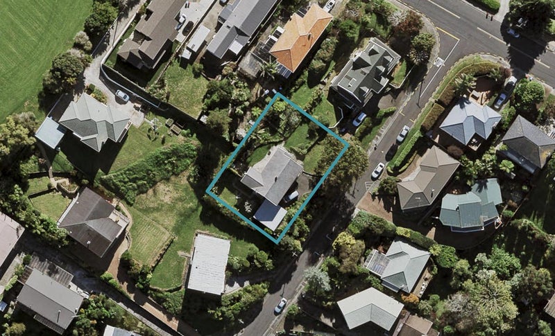 3 Viking Avenue, Hillsborough, Auckland - Carousel 1