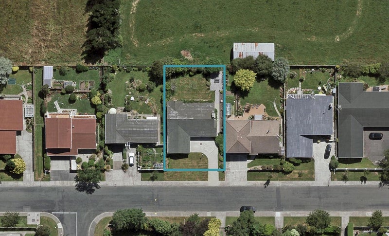 96 Moana Street, Rosedale, Invercargill - Carousel 1