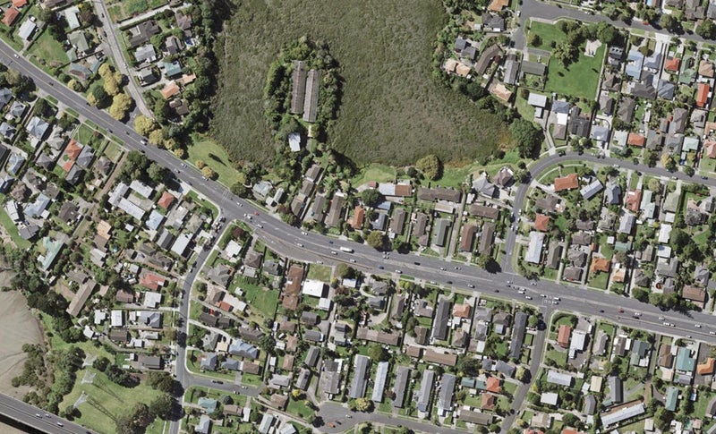 36 Pakuranga Road, PAKURANGA, AUCKLAND - Carousel 1