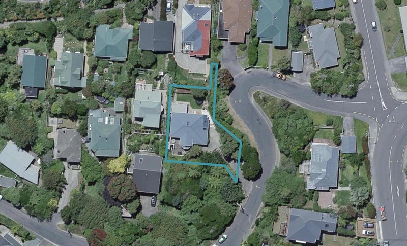 31 Woburn Road, Northland, Wellington - Carousel 1
