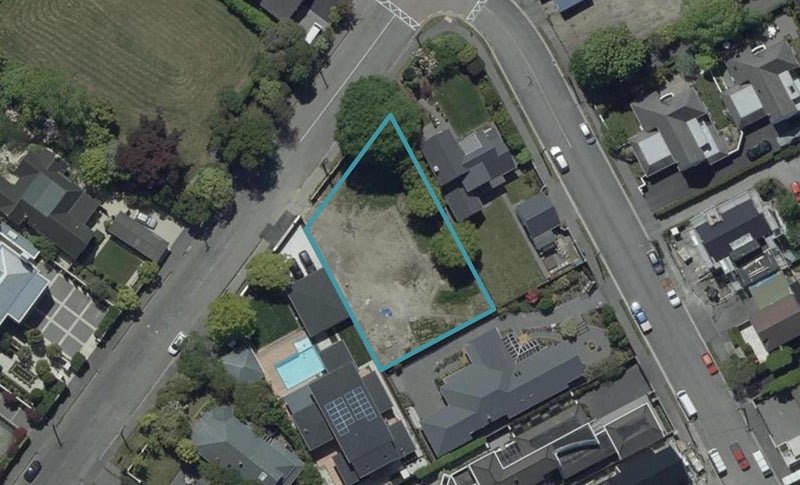 12 Wairarapa Terrace, Merivale, Christchurch - Carousel 1