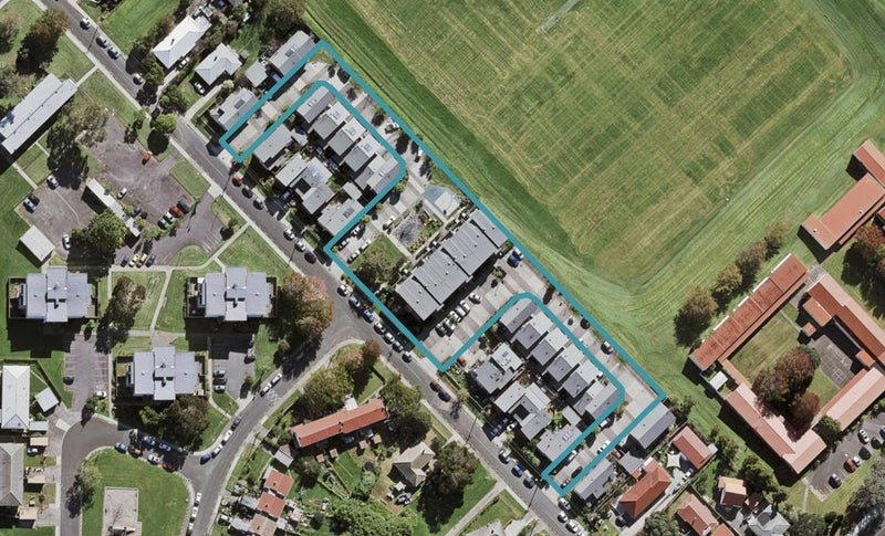 206/80 Tonar Street, Northcote, Auckland - Carousel 1