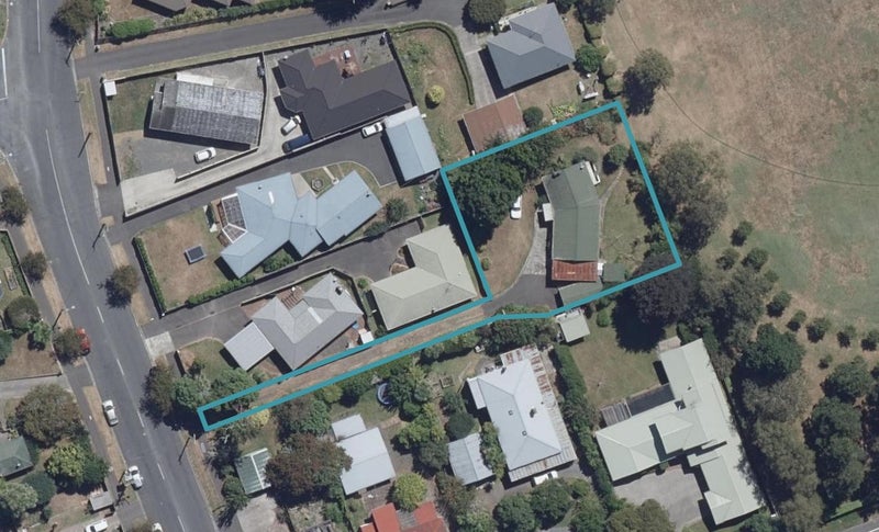 4 Morris Road, Hillcrest, Hamilton - Carousel 1