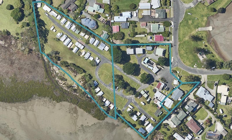 1 Athenree Road, Athenree, Waihi Beach - Carousel 1