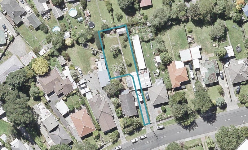 31A Hine Road, Wainuiomata, Lower Hutt - Carousel 1
