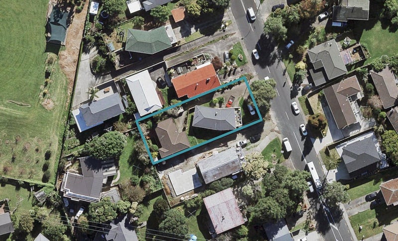 2/70 Chartwell Avenue, Glenfield, Auckland - Carousel 1