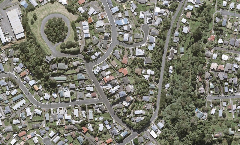 2A Findlay Street, Moturoa, New Plymouth - Carousel 1