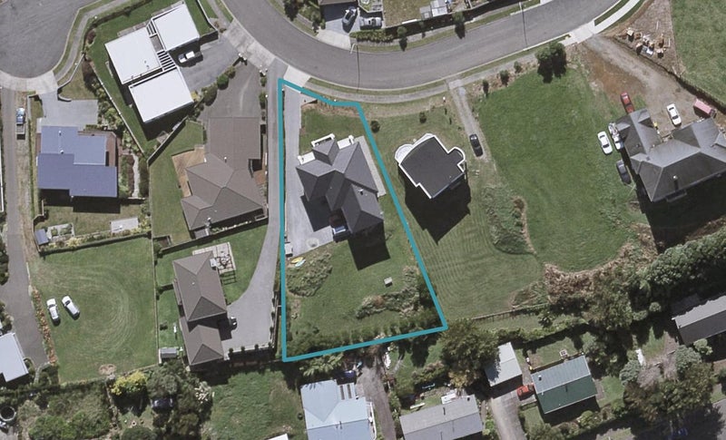 14 Nadine Stanton Drive, Bell Block, New Plymouth - Carousel 1