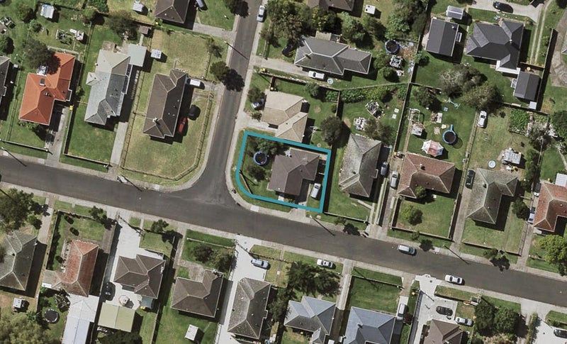 69 Franklyne Road, Otara, Auckland - Carousel 1